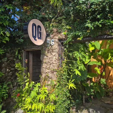 QG Guest House - Guarujá