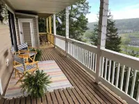 Cliff’s End • Ski & Golf Views • Fire Pit • Game Room - 4-Star