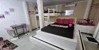 A Touch of Pink Secret Garden Resort - Apartments