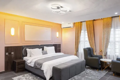 BON Hotel Emporium - 2-Star