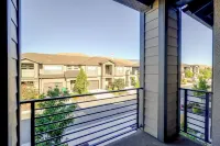 3 Mi to Nevada State Capitol & More! Inviting Unit - 2-Star
