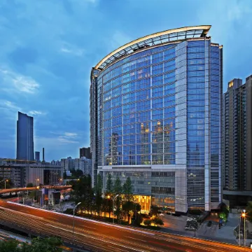 New World Wuhan Hotel Отели рядом с достопримечательностью «Начальная Школа Авиадороги»