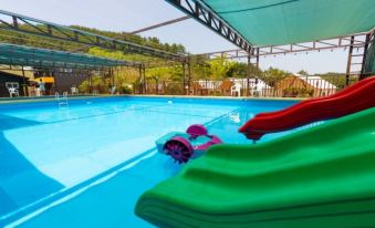 Goseong Ocean Fore Glamping Pension