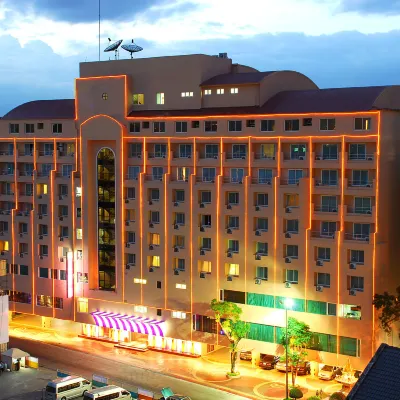 ฮิพ กรุงเทพ โรงแรมใกล้เทวลัยพระพิฆเนศ