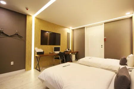 Premium Ava Hotel