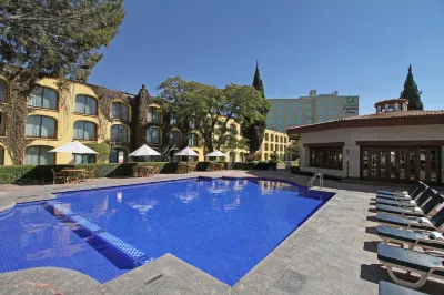 Holiday Inn Queretaro-Centro Historico Hotels in 