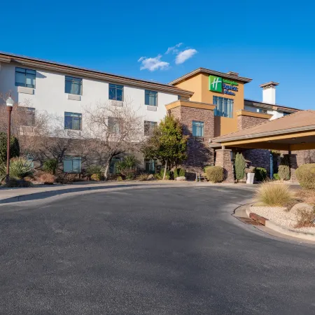 Holiday Inn Express & Suites ST. GEORGE NORTH - ZION by IHG