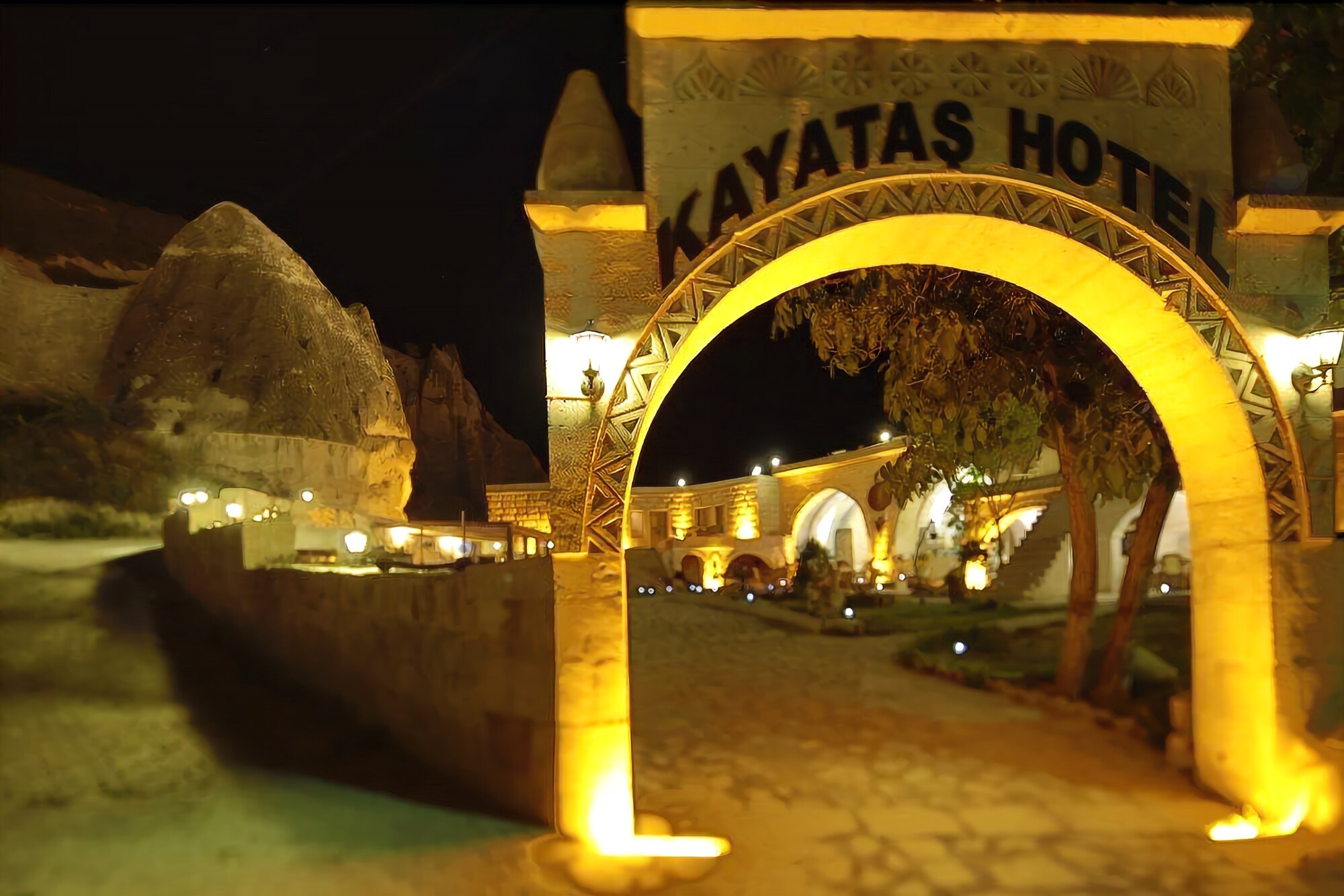 Kayatas Cave Suites