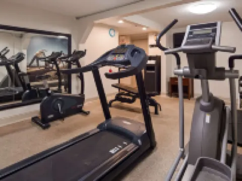 เบสท์เวสเทิร์นพลัส โคสต์ไลน์อินน์ โรงแรมในวิลมิงตัน