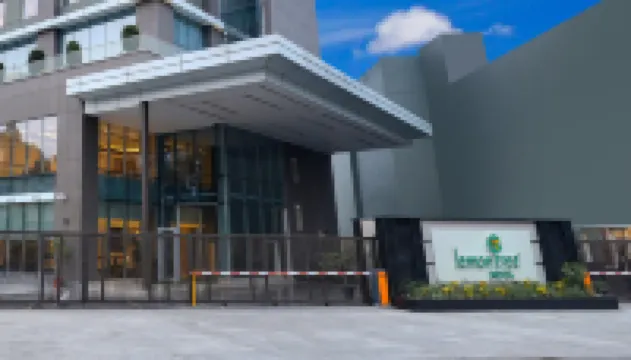 Lemon Tree Hotel, Jhansi Hotel a 