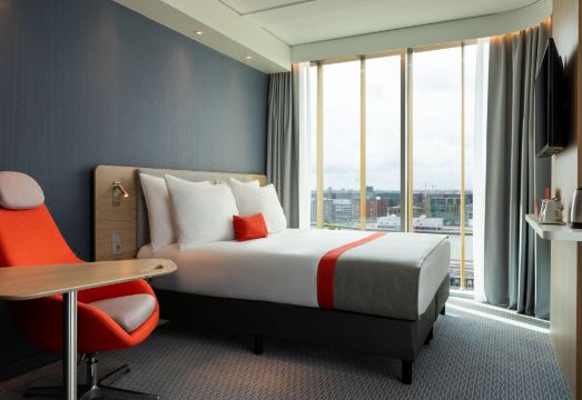 Holiday Inn Express 이미지