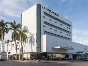 Landmark Suites