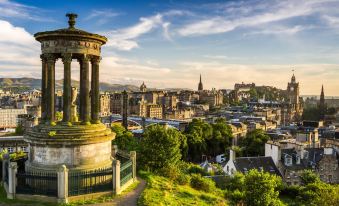 Courtyard by Marriott Edinburgh