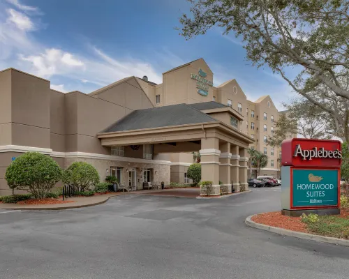 Homewood Suites by Hilton Orlando - Maitland Hotels near Central Park