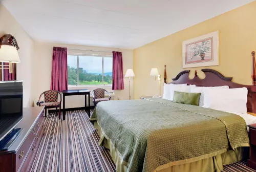 Travelodge by Wyndham Chambersburg 錢伯斯堡住宿飯店