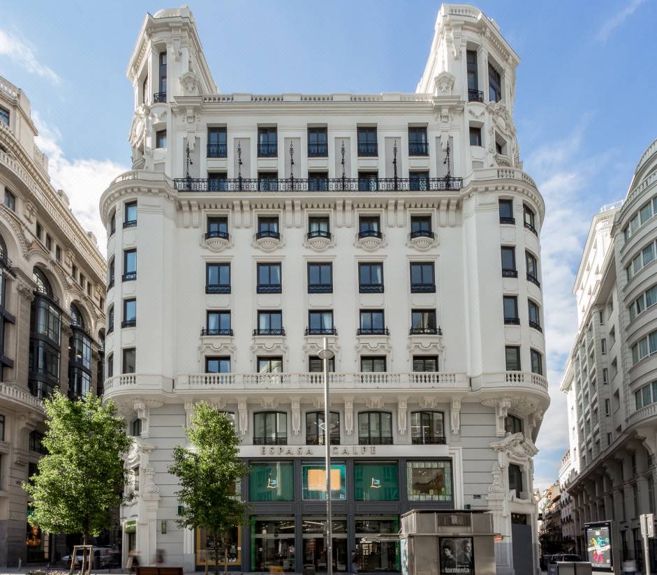 Pestana CR7 Gran Vía Madrid-Madrid Updated 2022 Room Price-Reviews & Deals  | Trip.com