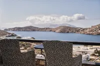 Liostasi - con vistas al mar