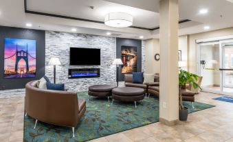Candlewood Suites Portland-Airport