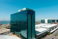 The Westin Cape Town Hotels near Chesterfield Park