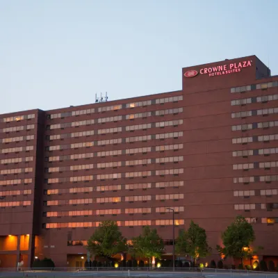 Crowne Plaza Suites MSP AIRPORT - MALL OF AMERICA by IHG Отели рядом с достопримечательностью «Парк Миннегага»