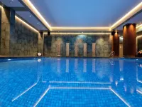 Crowne Plaza HELSINKI - HESPERIA by IHG - С бассейном