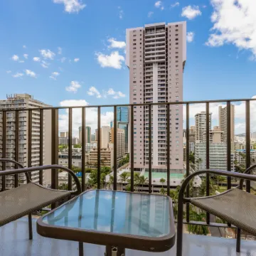 Ohia Waikiki Studio Suites Hotels near Magic Island