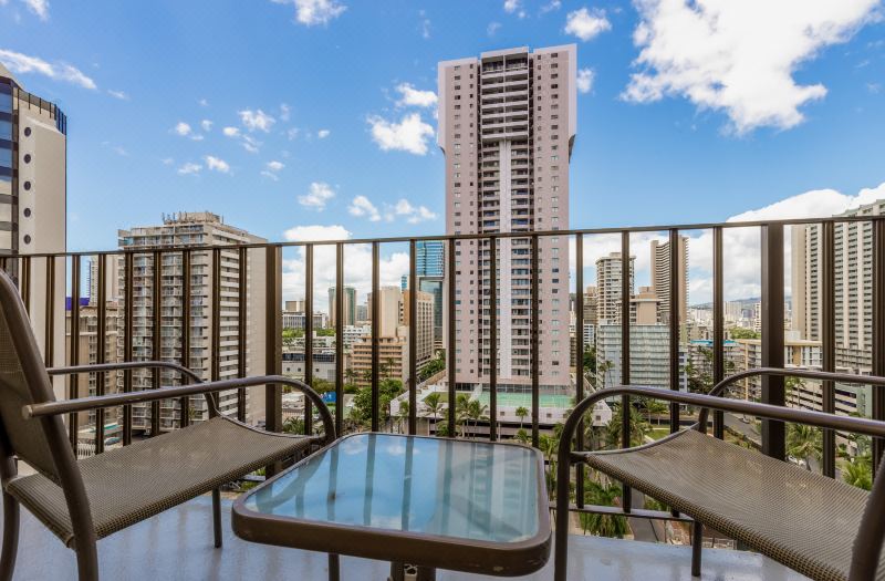Ohia Waikiki Studio Suites
