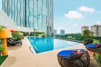 Le Meridien Putrajaya - Pools