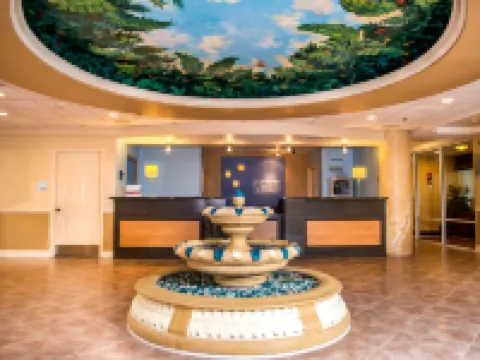 Holiday Inn Express & Suites COCOA BEACH by IHG ココアビーチのホテル