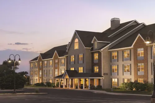 Country Inn & Suites by Radisson, Madison, WI Hotels in Monona