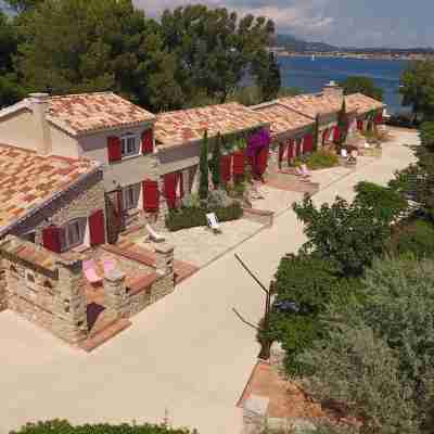 Hôtel Hélios & Spa - Île des Embiez Hotel Exterior