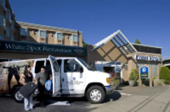 Best Western Plus Vancouver Airport Hotel โรงแรมใน