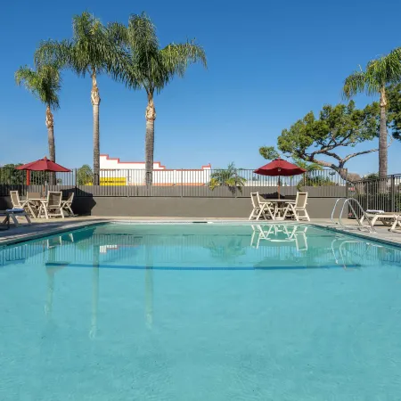 Motel 6 Fontana, CA