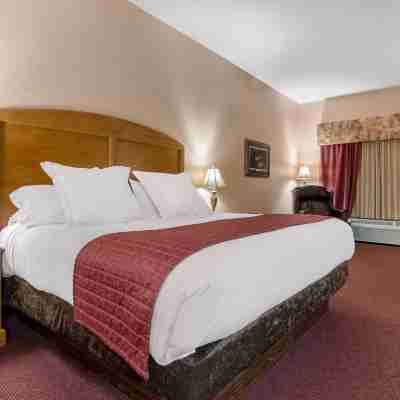 Norfolk Lodge & Suites, Ascend Hotel Collection Rooms