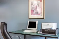 Days Inn by Wyndham Selma - piscine