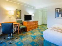 La Quinta Inn & Suites by Wyndham Colorado Springs South AP Hoteles cerca de Montaña Cheyenne