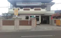 Tirta Kencana Hotel Hotel dekat De Damaran Wisata Alam