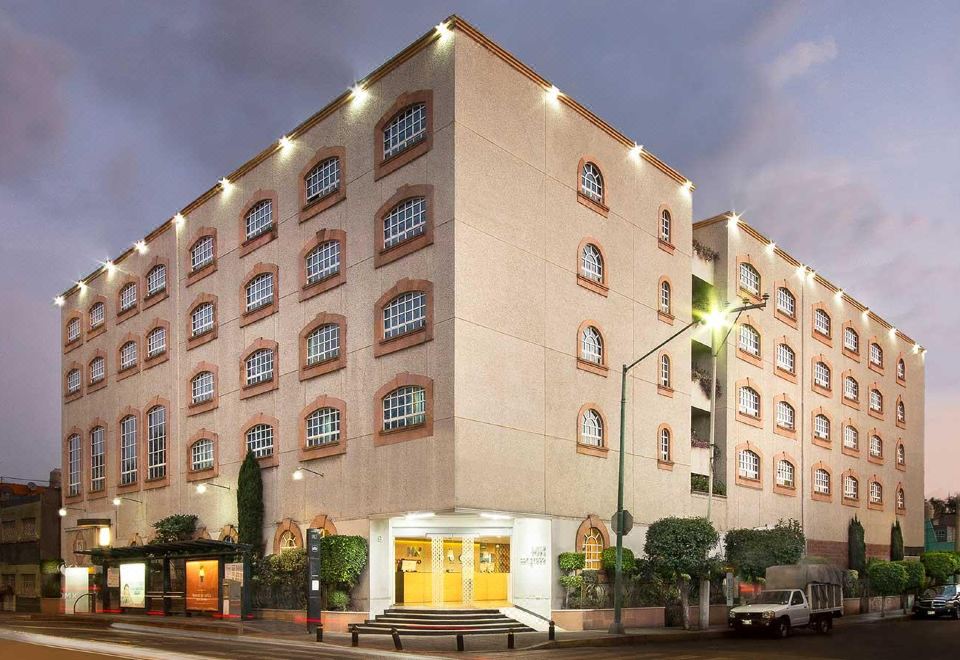 hotel overview picture