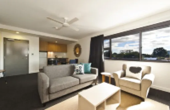 セント キャサリンズ オン パーク 西オーストラリア大学周辺のホテル