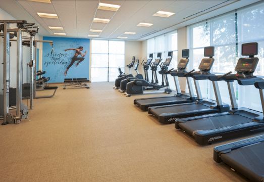 6. 스프링힐 스위트..