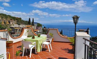 Hotel Condor