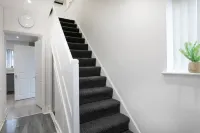 Nottingham Top Serviced Home (Chayil Experts)