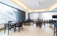 Suittes Hotel - breakfast