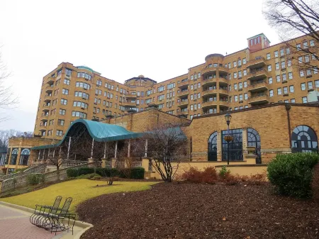 Omni Shoreham Hotel