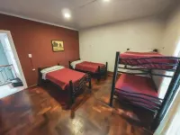 Hostel Lagares Hotels near Paseo Alameda