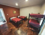 Hostel Lagares - 2 estrellas