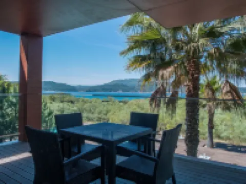 トロイア レジデンス プライア カルヴァリャルのホテル