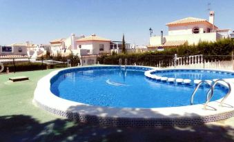House with 3 Bedrooms in Torrevieja, with Wonderful Sea View, Pool ACC
