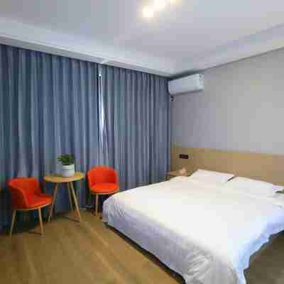 邂逅時光六室一廳居家套房度假別墅(東門島公路分店) Rooms