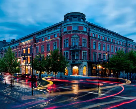 إيليت ستادزهوتيليت لوليا فنادق في لوليا